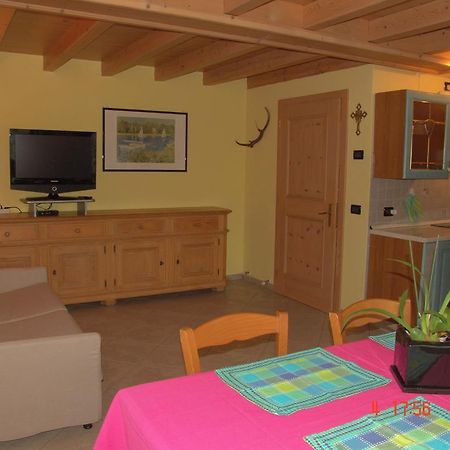 Casa Martina Apartment Livigno Ruang foto