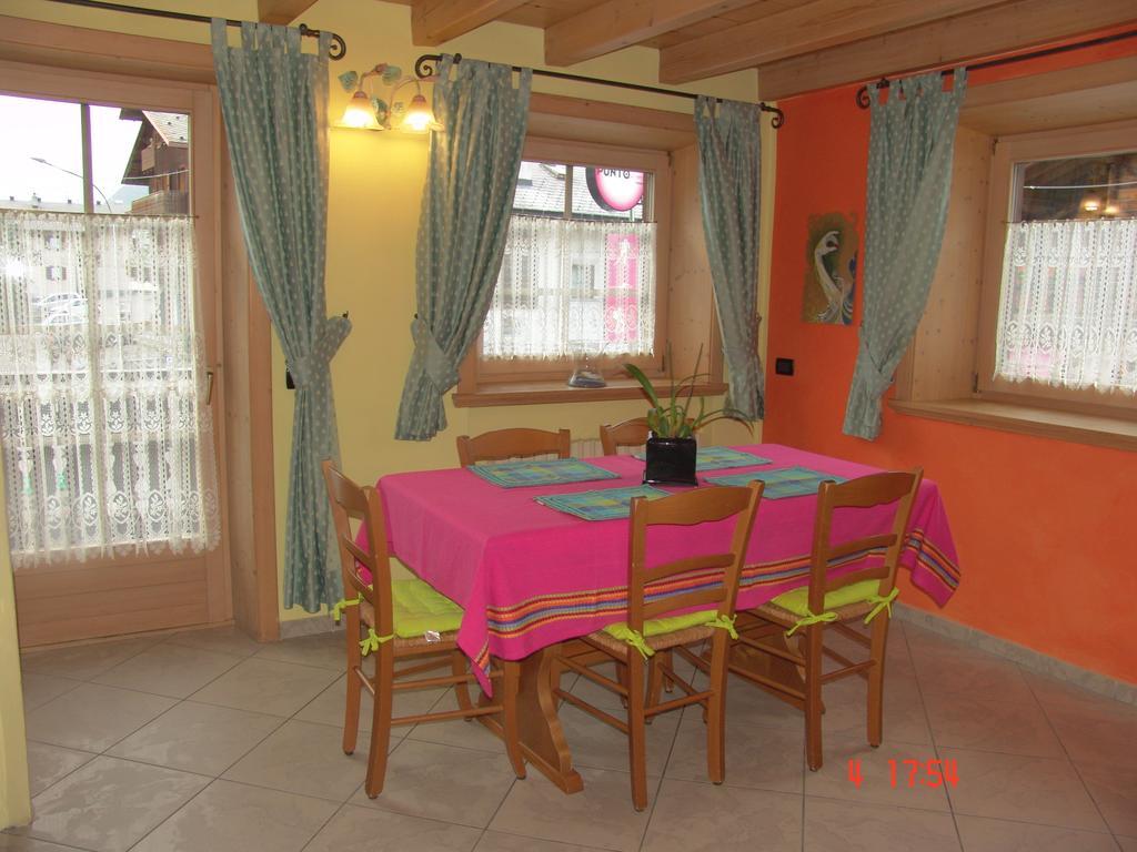 Casa Martina Apartment Livigno Ruang foto