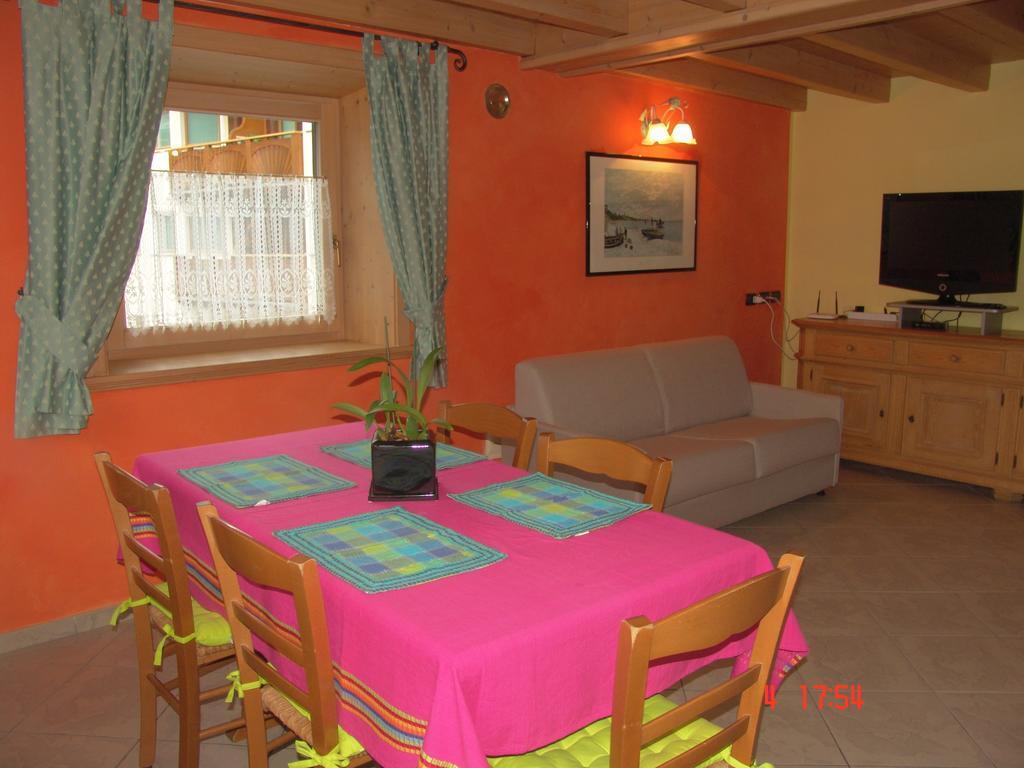 Casa Martina Apartment Livigno Ruang foto
